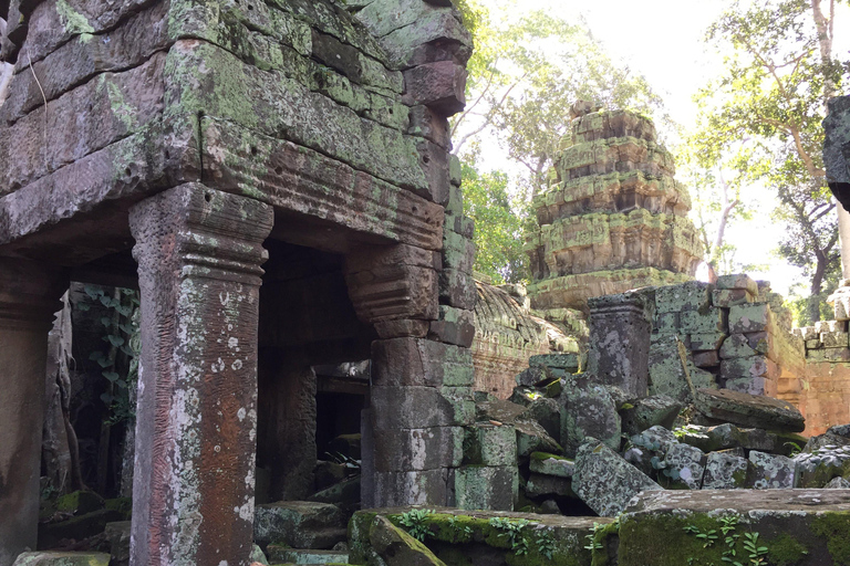 Siem Reap: Angkor Wat and Angkor Thom Private Day Trip