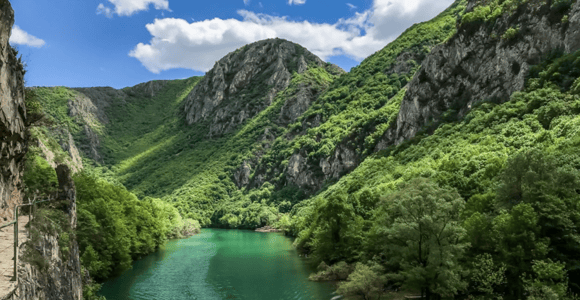 From Tirana/Durrës: Skopje and Matka Canyon Day Trip