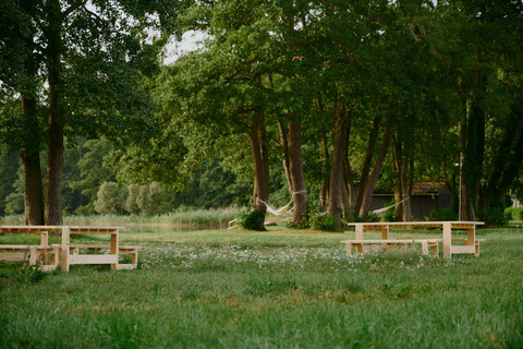 Vanuit Berlijn: 2,5-daags natuur- en wellnessretraite aan het meerVanuit Berlijn: 2,5-daagse natuur- en wellnessretraite aan het meer