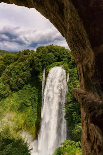 Transfert Assisi to Marmore Waterfalls or Rasiglia
