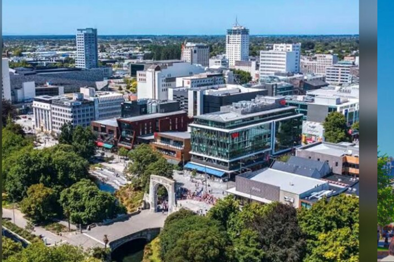 Private Christchurch City Full-Day Tour