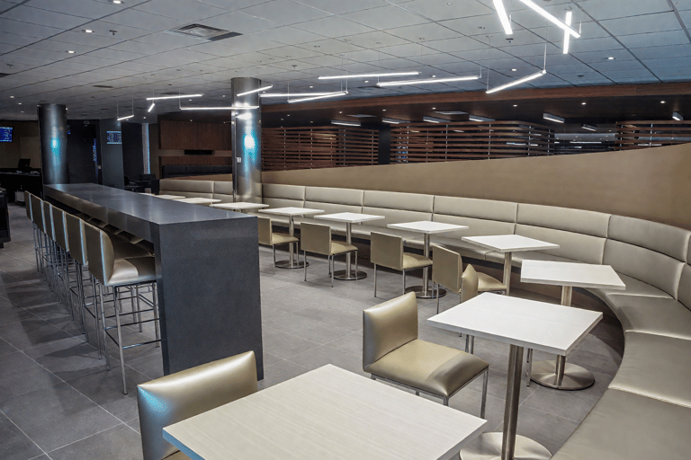 Toronto: Lester B. Pearson Airport AirFrance-KLM Lounge AccessT3 Internationella avgångar: Air France - KLM Lounge