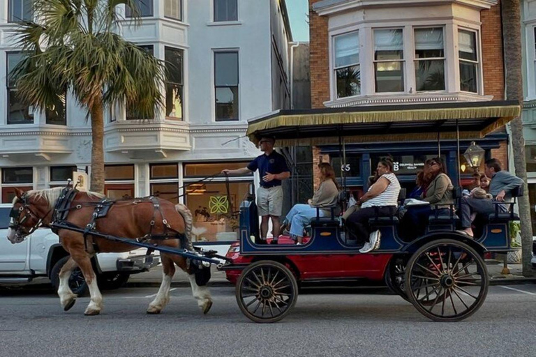 Charleston : Visite en calèche de l&#039;histoire hantée