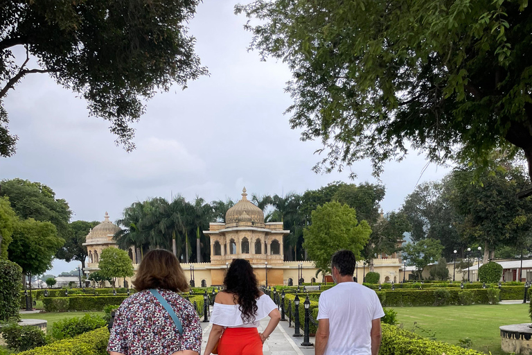 斋浦尔带司机和导游的私人城市之旅