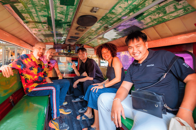 Chiang Mai Wat U Mong, Baan Kang Wat i jedzenie w wykonaniu Songtaew Trio