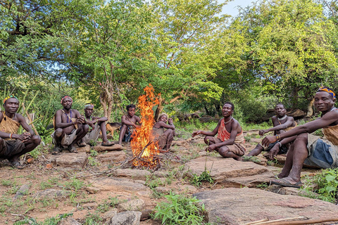 Safari de 2 días con la tribu HadzabeTribu Hadzabe de 2 días