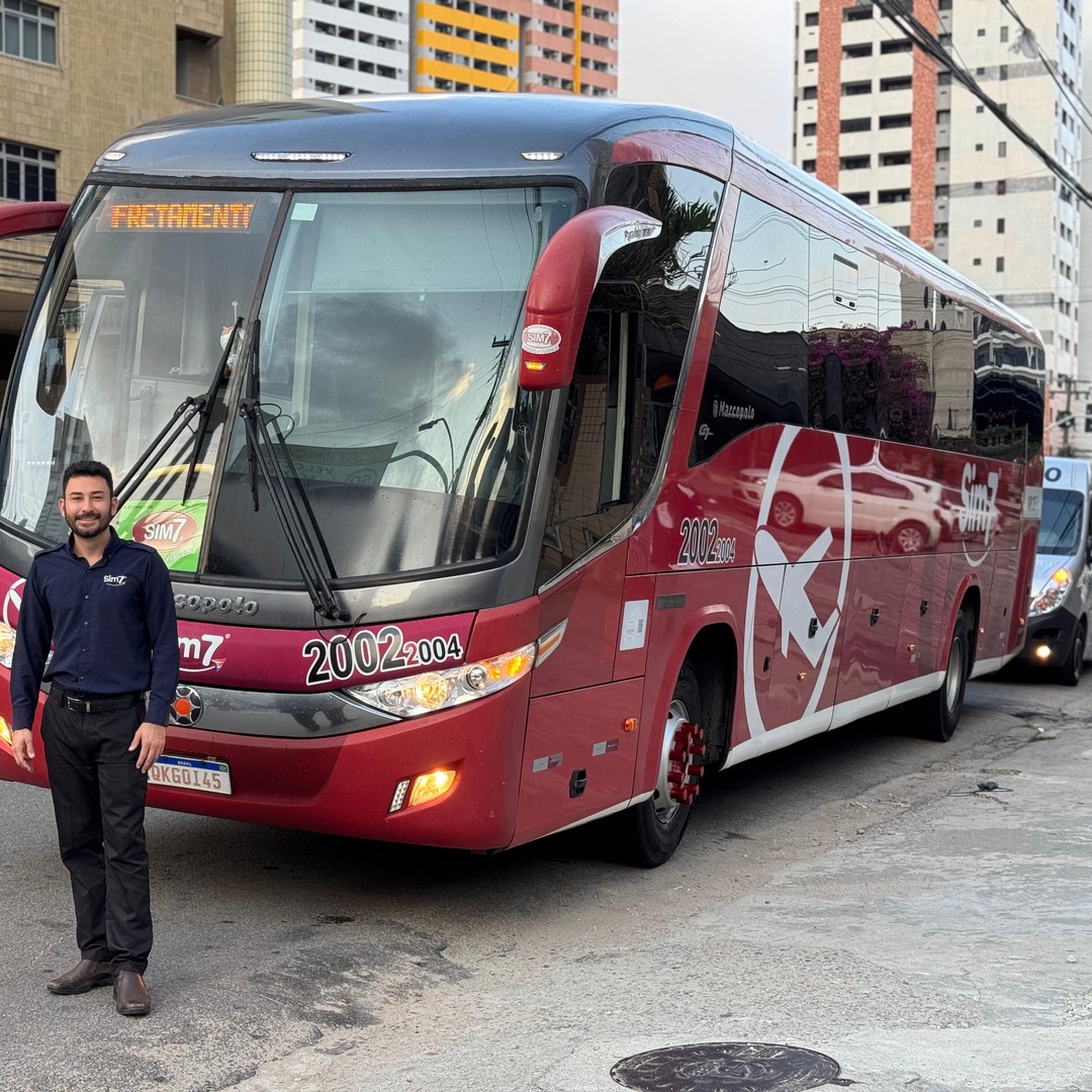 Colagem de mídia