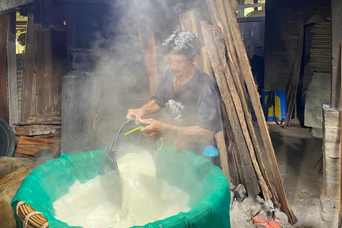 Borobudur Temple Climb Ticket, Sunrise and Village Tour From Borobudur: Sunrise, Borobudur Temple, and Village Tour