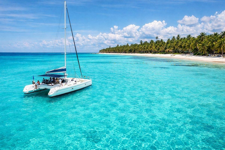 Saona Island Relax: Beach, Natural Pool, Food and Drinks All Inclusive