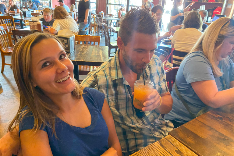 Nashville: 12South District Food Tour with 7 Local Tastings