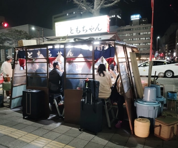 Fukuoka: Visita guiada a Nakasu Food Stall com degustações