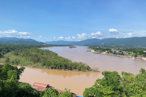 JOIN TOUR 1 day trip around Chiang Rai included lunch buffet