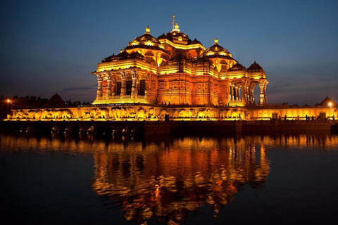 Delhi: 3-Hour Akshardham Temple Tour With Water & Light Show Tour With Exhibition Show, Boat Ride, Water and Light Show