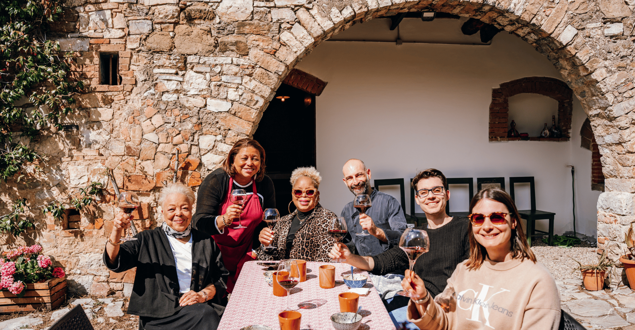 Siena, Small Group Cooking Class in Chianti Farmhouse - Housity