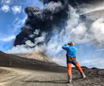 Monte Etna: Trekking a 3000m con funivia e jeep