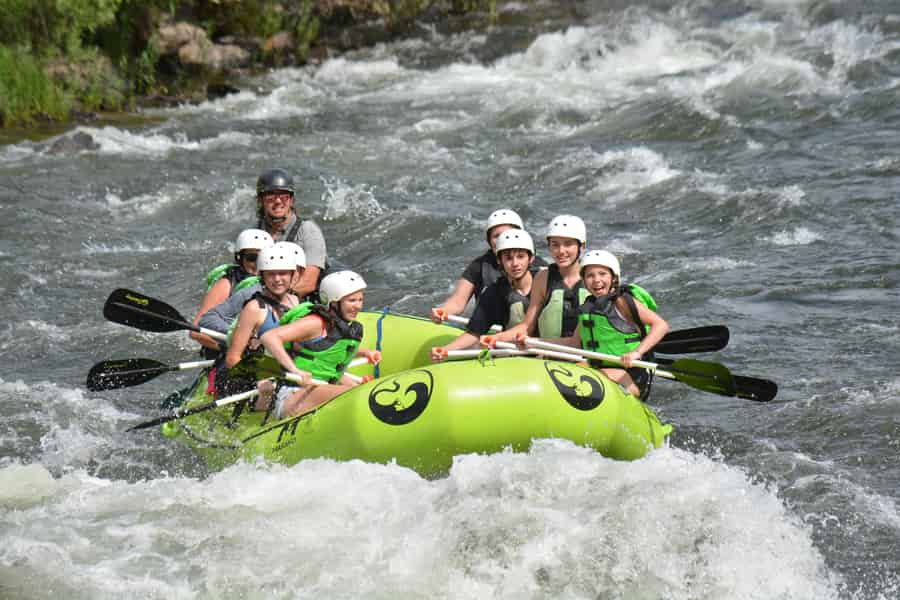 Lotus: South Fork American River Rafting 1/2 Tag. Foto: GetYourGuide
