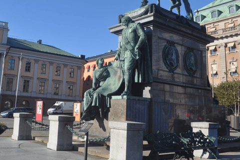 Wycieczka z przewodnikiem po Muzeum Vasa z biletem wstępuMuzeum Vasa i przejażdżka bryczką Wycieczka z przewodnikiem z biletem wstępu