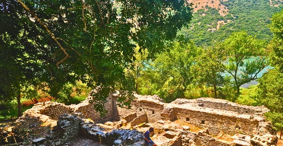 From Saranda: UNESCO Butrint, Blue Eye & Lekursi Castle Tour