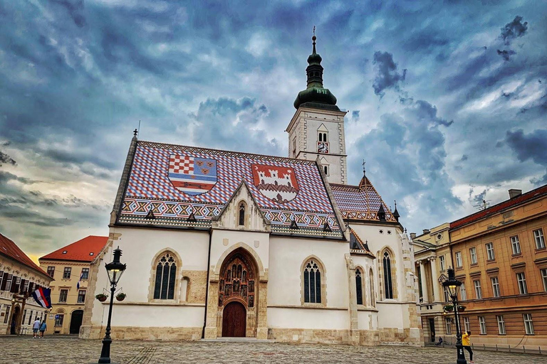 Zagreb: Private Guided Walking Tour with Local Guide