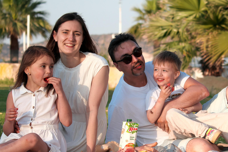 Cyprus: Private Photo Session with Professional Photographer Limassol: Private Photo Session with Photographer