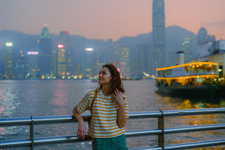 Hong Kong Skyline & Waterfront Private Photoshoot Standard: 20 photos | 30 mins