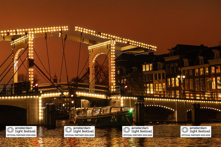 Crucero por el Festival de la Luz de Ámsterdam con bebidas calientes opcionalesCrucero Fiesta de la Luz de Ámsterdam con 1 Bebida