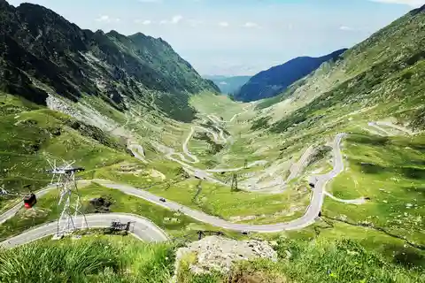 Small group - Transfăgărășan - Top Gear Road - max 8 passeng