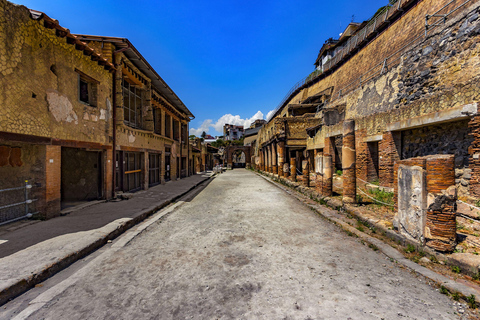 Naples: All-In-One Pass with Pompeii & Underground Tour 3 Day City Pass with Hop On Hop Off bus