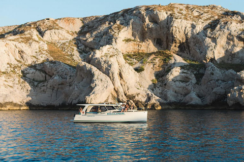 Marseille : Parc national des Calanques Bateau écologique ...