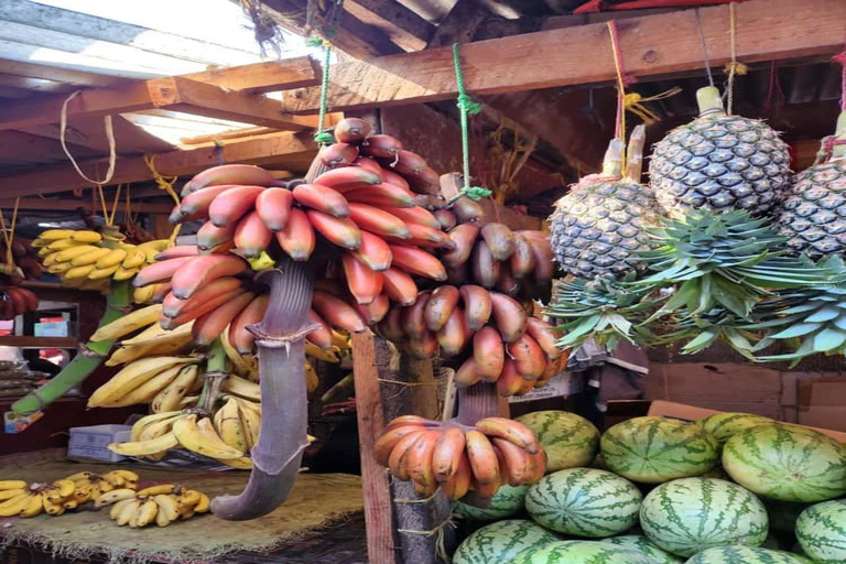 Zanzibar : marché alimentaire nocturne et expérience à la plage de MakachuZanzibar : marché alimentaire nocturne et expérience à Makachu Beach