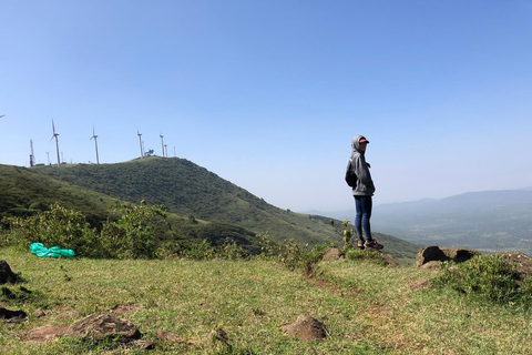 NAIROBI:Ngong Hills Day Hike,Group Tour