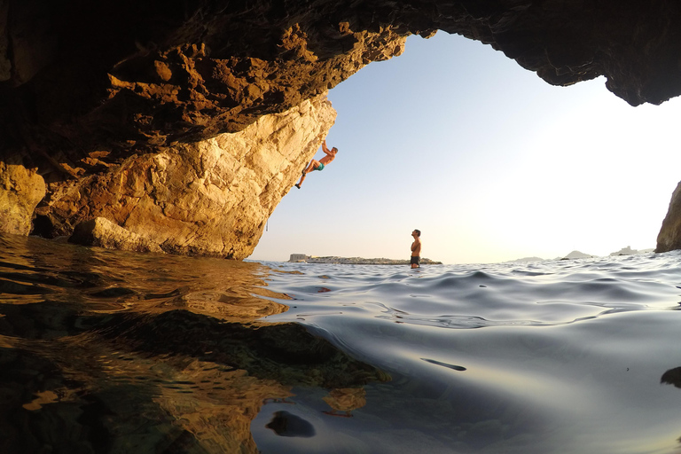 Marsiglia: Avventura di Snorkeling a Endoume con spuntini e bevandeMarsiglia: Endoume Snorkeling Adventure con snack e bevande