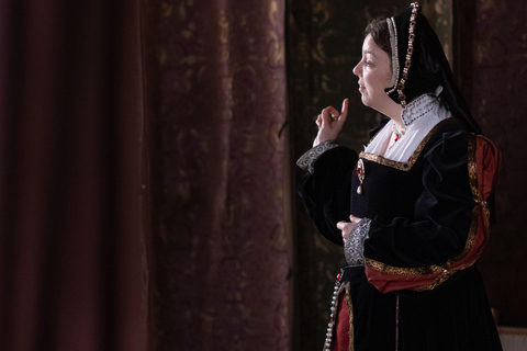 Edinburgh: Day Trip to Stirling by Train with Castle Admission Edinburgh: Train Excursion to Stirling with Castle Admission Included