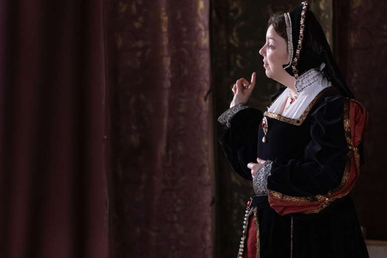 Edinburgh: Day Trip to Stirling by Train with Castle Admission Edinburgh: Train Excursion to Stirling with Castle Admission Included