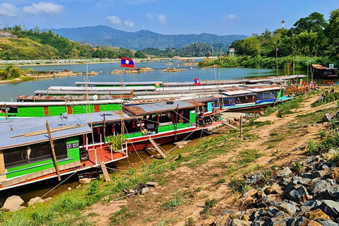 Från Luang Prabang: Långsam båt till Huay Xai 2 dagar, 1 natt