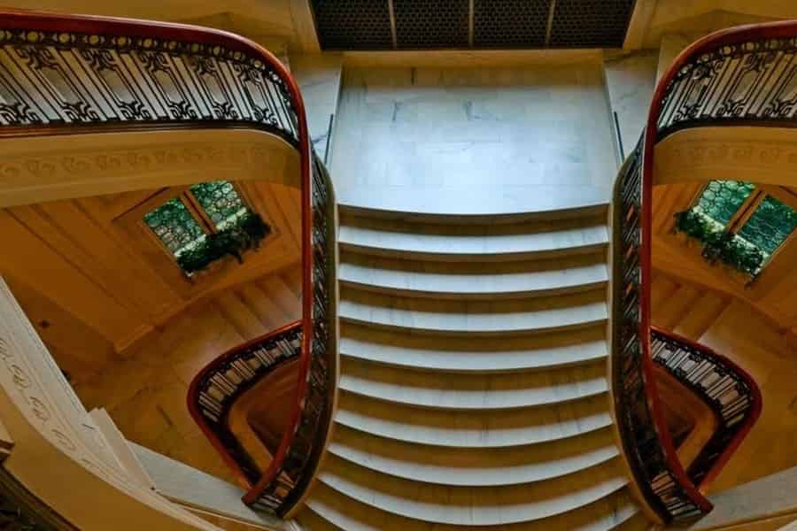 Pittock Mansion: Geführte Tour hinter den Kulissen. Foto: GetYourGuide Pittock Mansion: Geführte Tour hinter den Kulissen. Foto: GetYourGuide