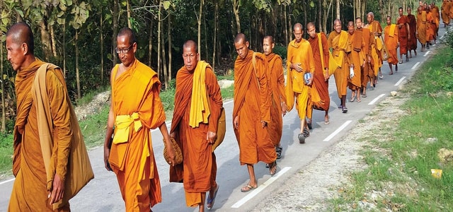 Lumbini: Guided Day Tour to Buddha's Birthplace