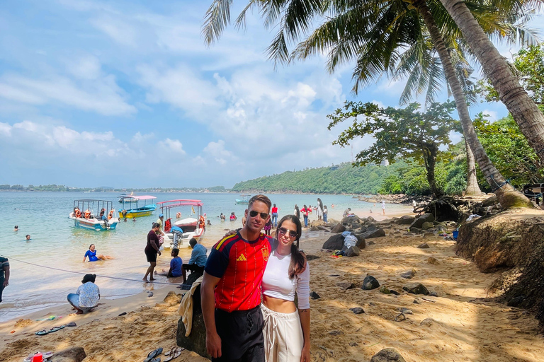 ️ Smooth Ride: Colombo Airport to South Coast Highlights ✨