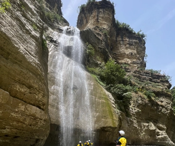Çorovoda: Osumi Canyon Rafting/River Tubing Tour
