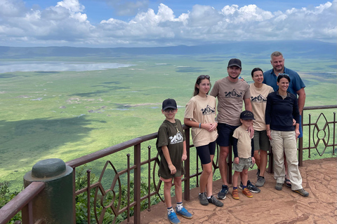 恩戈罗恩戈罗至吉力马扎罗山麓2日经济之旅恩戈罗恩戈罗至马特鲁尼和咖啡之旅（2 天经济之旅）