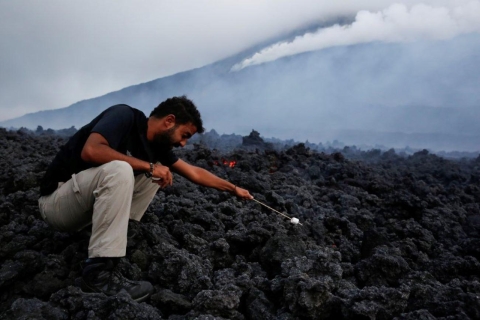 Antigua,Guatemala: Pacaya Volcano Hike and Picnic Adventure