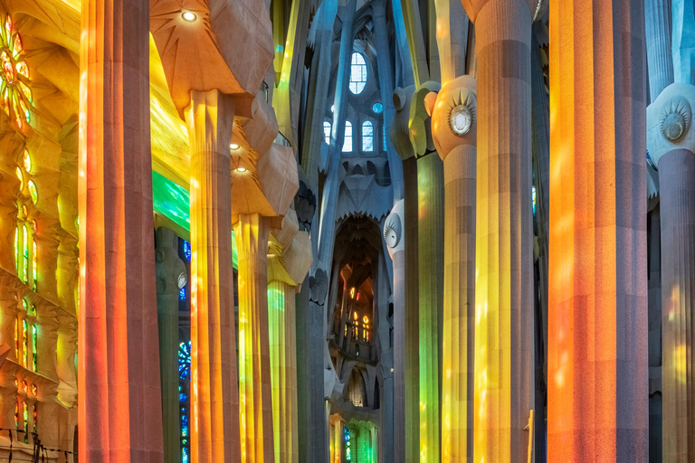 Sagrada Familia The Golden Hour with Skip the line Tickets