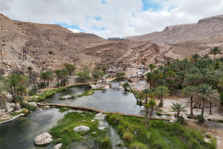 Muscat: Wadi Bani Khalid & Sunset at Wahiba Sands