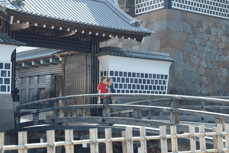 I colori di Kanazawa: tour della città con Kenrokuen e Kaga Yuzen