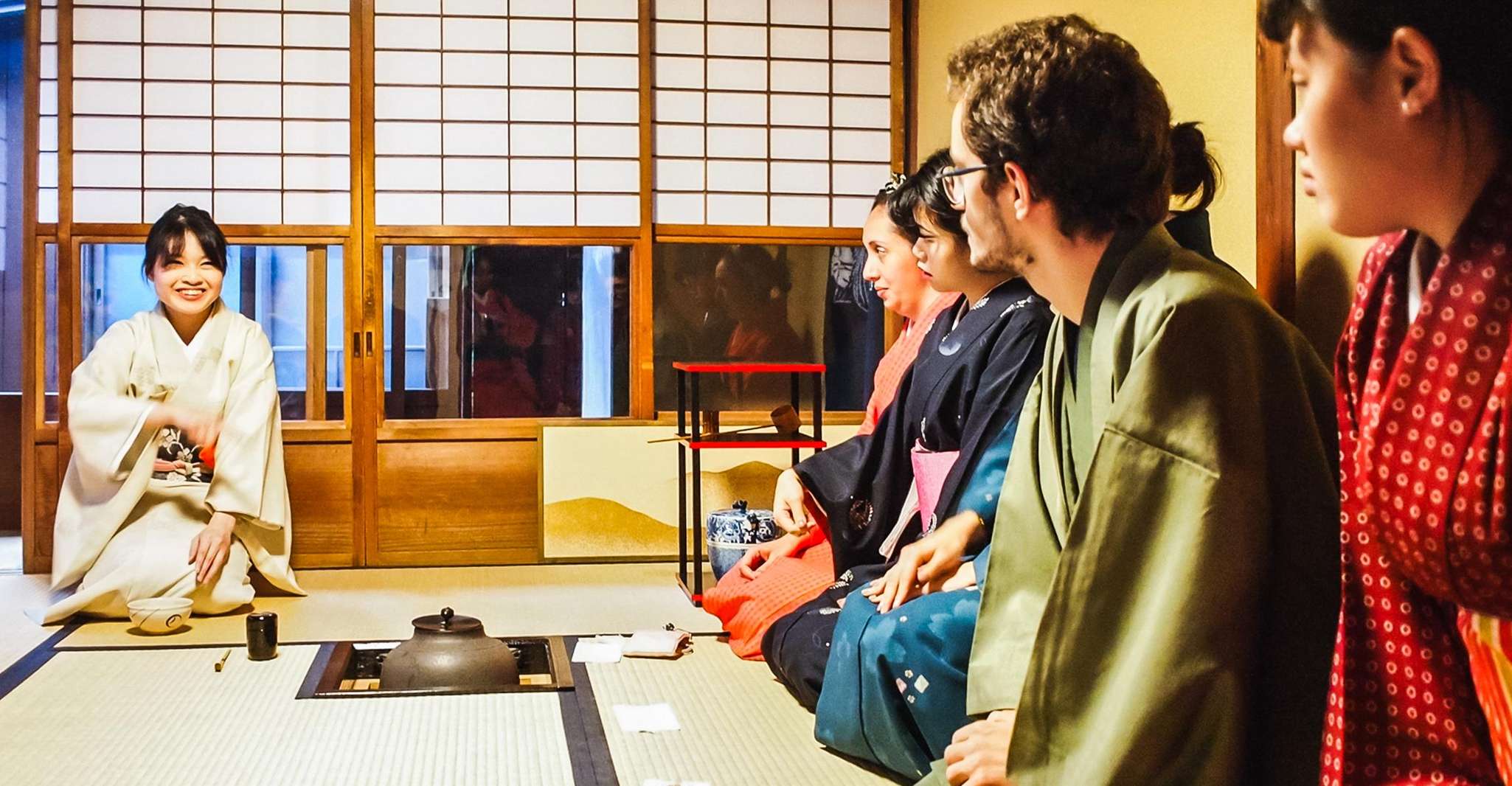Kyoto: 45-Minute Tea Ceremony Lesson Experience