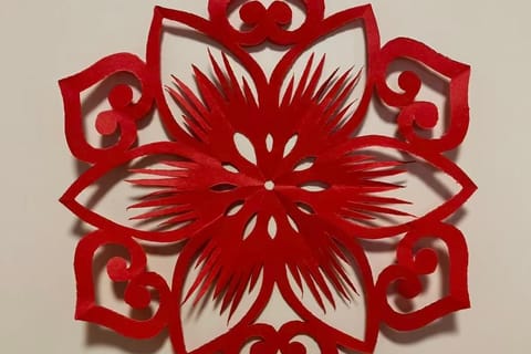 Beijing: Chinese Paper-Cut Window Flower Workshop