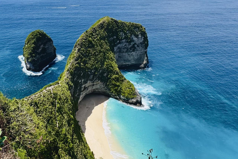 Nusa Penida 2-Day Adventure: Sunset & Speed boat to Gili Nusa Penida 2-Day Adventure: Sunset & Gili Transfer