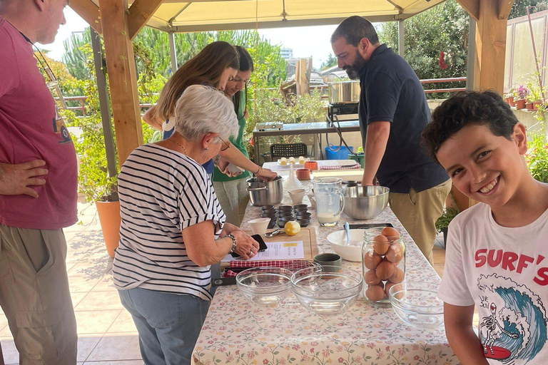 在波尔图与伊莎贝尔和若热一起烹饪葡式蛋挞在波尔图与Isabel和Jorge一起学做葡式蛋挞