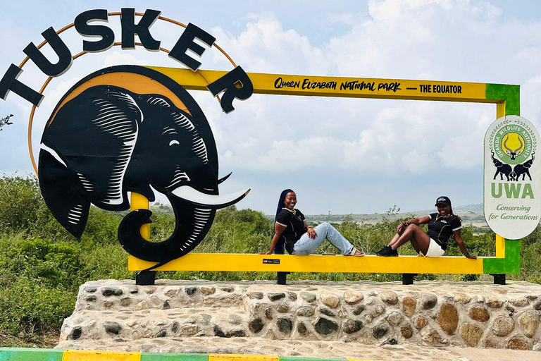 4 Days Queen Elizabeth Park Safari & Ruwenzori Mountain View