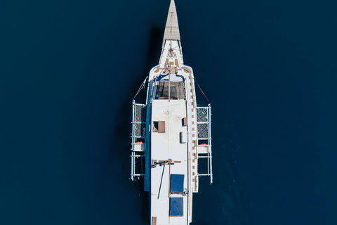 3-Day Komodo Cruise with Superior Boat & Dragon Guarantee Superior Boat - Sharing Room (4 Person/Room)